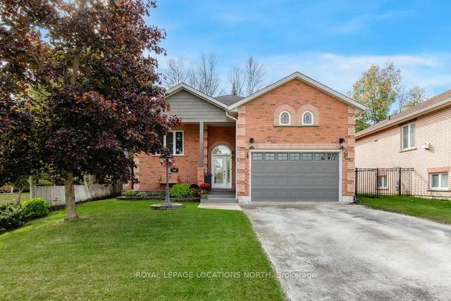 28 Azores Pl, House detached with 3 bedrooms, 3 bathrooms and 6 parking in Wasaga Beach ON | Image 1
