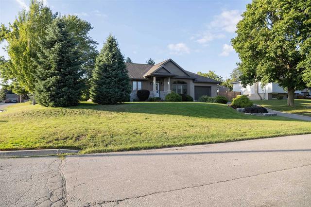 5 Andrew St, House detached with 2 bedrooms, 3 bathrooms and 6 parking in Brant ON | Image 18