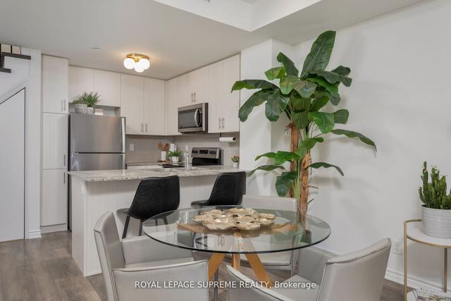 20 - 95 Eastwood Park Gardens, Townhouse with 2 bedrooms, 3 bathrooms and 1 parking in Toronto ON | Image 4
