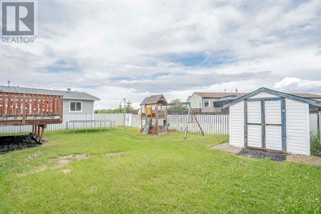 10309 96 Street, House detached with 4 bedrooms, 2 bathrooms and 7 parking in Grande Prairie County No. 1 AB | Image 30