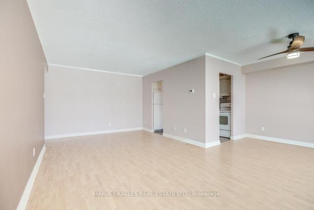 105 - 1815 O'connor Dr, Condo with 3 bedrooms, 2 bathrooms and 1 parking in Toronto ON | Image 13