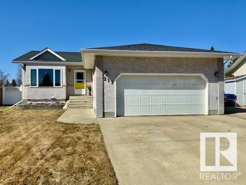 212 Norwood Co, House detached with 6 bedrooms, 3 bathrooms and null parking in Wetaskiwin AB | Card Image