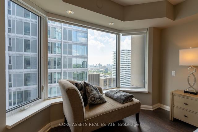 2713 - 155 Yorkville Ave, Condo with 2 bedrooms, 3 bathrooms and 1 parking in Toronto ON | Image 15