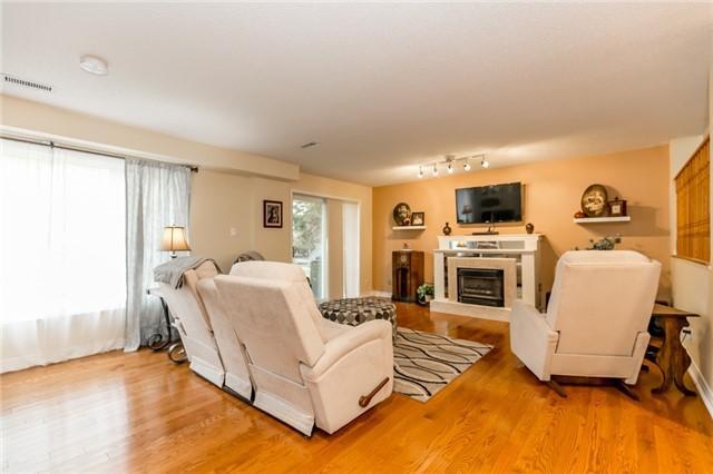 87 Green Briar Rd, Condo with 2 bedrooms, 2 bathrooms and 2 parking in New Tecumseth ON | Image 8