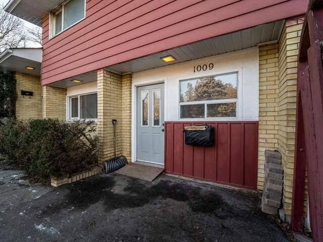 1009 Regent Dr, House detached with 3 bedrooms, 2 bathrooms and 2 parking in Oshawa ON | Image 23