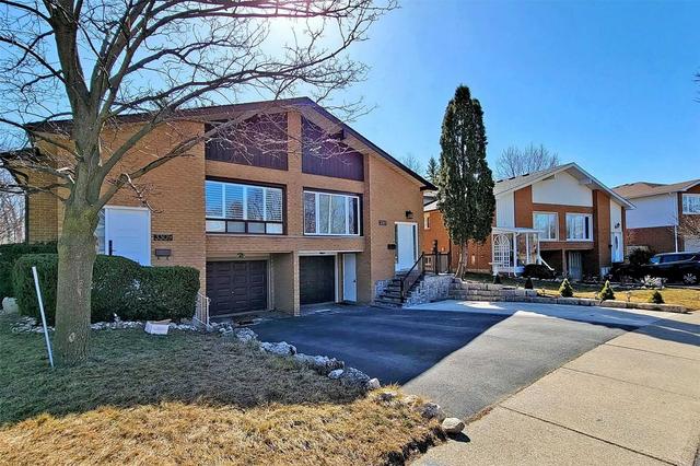 3307 Tallmast Cres, House semidetached with 4 bedrooms, 2 bathrooms and 4 parking in Mississauga ON | Image 12