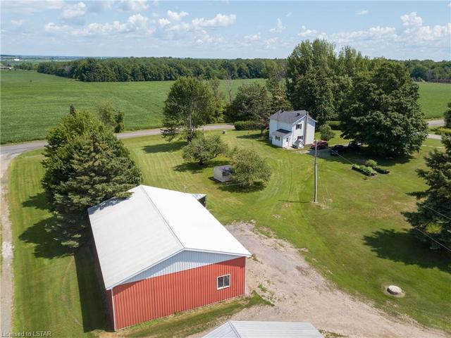 741 Rte 11, House detached with 3 bedrooms, 2 bathrooms and null parking in Alfred and Plantagenet ON | Image 7