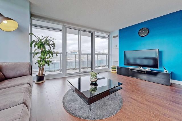 609 - 121 Mcmahon Dr, Condo with 2 bedrooms, 2 bathrooms and 1 parking in Toronto ON | Image 21