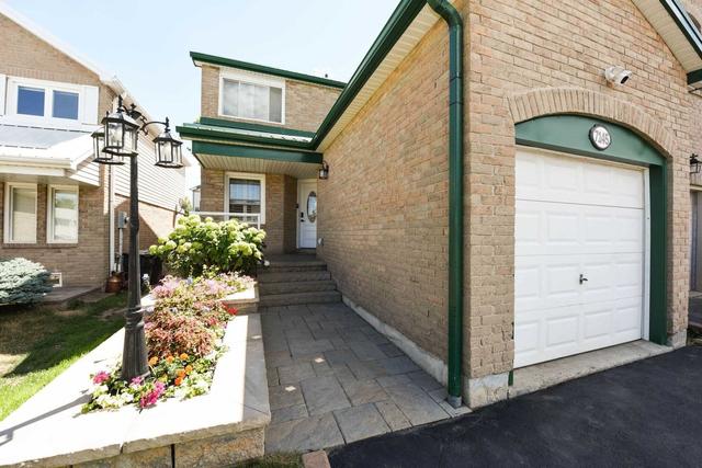 7145 Salme Dr, House detached with 3 bedrooms, 3 bathrooms and 3 parking in Mississauga ON | Image 35