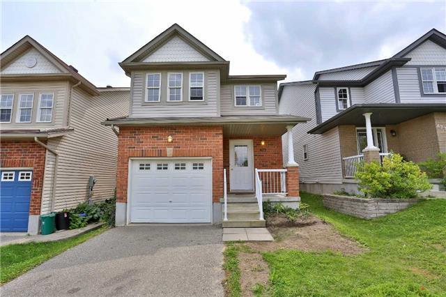 475 Trembling Aspen Ave, House detached with 3 bedrooms, 3 bathrooms and 1 parking in Waterloo ON | Image 1