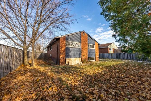 lower - 88 Burkholder Dr, House detached with 0 bedrooms, 1 bathrooms and 2 parking in Hamilton ON | Image 17