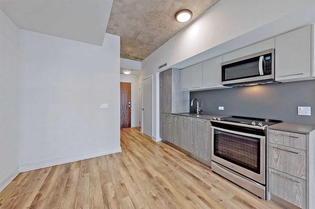 703 - 15 Baseball Pl, Condo with 1 bedrooms, 1 bathrooms and 0 parking in Toronto ON | Image 5