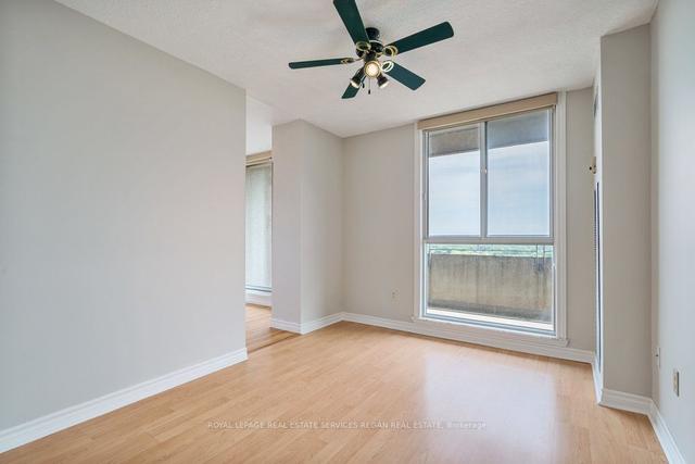 1401 - 1300 Mississauga Valley Blvd, Condo with 2 bedrooms, 2 bathrooms and 1 parking in Mississauga ON | Image 19