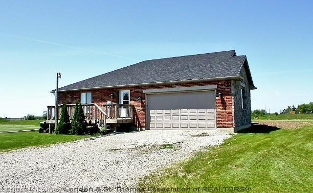 2939 Scotland Dr, House detached with 3 bedrooms, 3 bathrooms and 2 parking in London ON | Image 3
