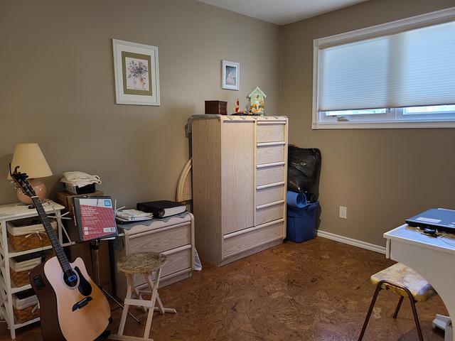 9600 99 Avenue, House detached with 2 bedrooms, 1 bathrooms and 4 parking in Sexsmith AB | Image 9