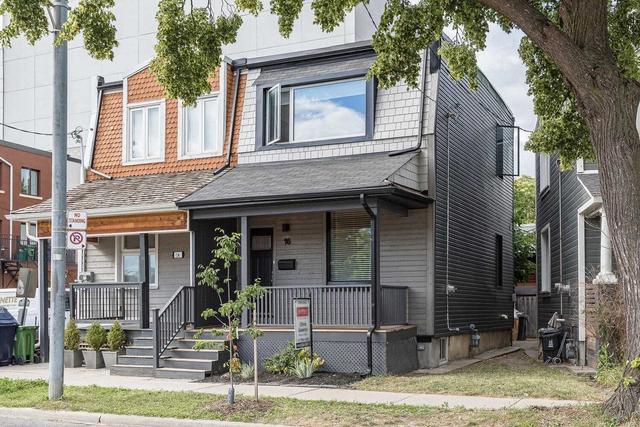 16 Erindale Ave, House semidetached with 3 bedrooms, 3 bathrooms and 0 parking in Toronto ON | Image 1