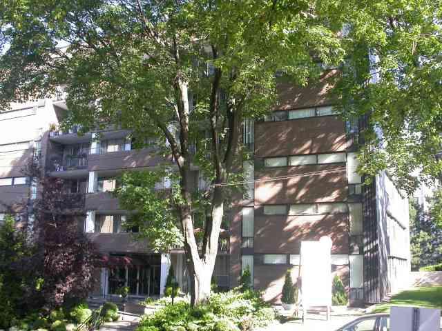 107 - 60 Montclair Ave, Condo with 2 bedrooms, 1 bathrooms and 1 parking in Toronto ON | Image 1