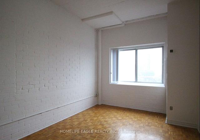 320 - 1401 Dupont St, Condo with 2 bedrooms, 1 bathrooms and 1 parking in Toronto ON | Image 2