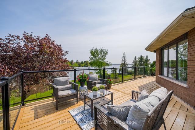 289 Stephenson Point Rd, House detached with 2 bedrooms, 3 bathrooms and 6 parking in Scugog ON | Image 1