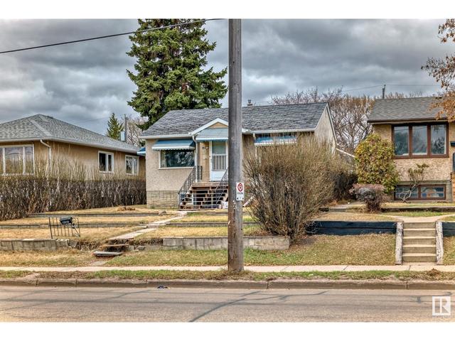 12030 50 St Nw Nw, House detached with 3 bedrooms, 2 bathrooms and 3 parking in Edmonton AB | Image 4