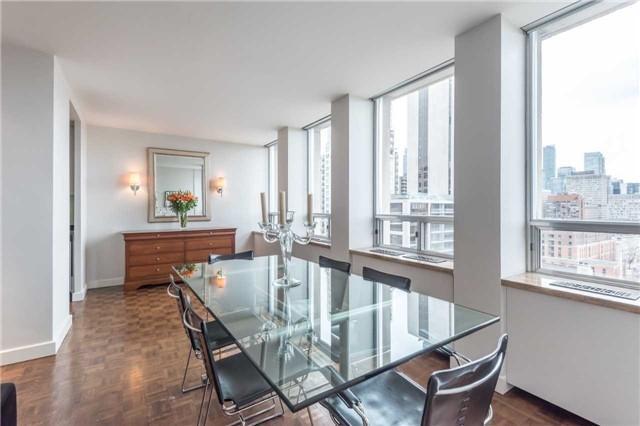 1003 - 131 Bloor St W, Condo with 2 bedrooms, 1 bathrooms and 1 parking in Toronto ON | Image 6