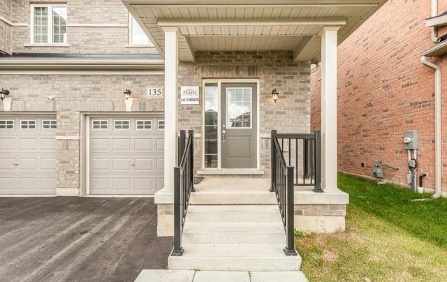 135 Seeley Ave, House semidetached with 3 bedrooms, 3 bathrooms and 3 parking in Southgate ON | Image 23