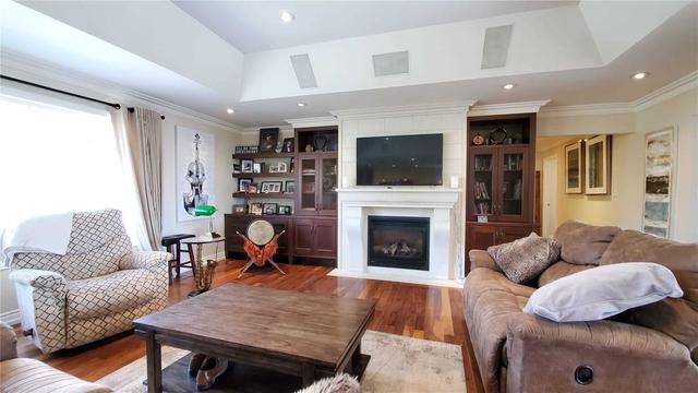 1904 Forest Valley Dr, House detached with 3 bedrooms, 3 bathrooms and 8 parking in Innisfil ON | Image 12