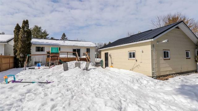 135 Lumber Rd, House detached with 3 bedrooms, 2 bathrooms and 10 parking in Tay ON | Image 19