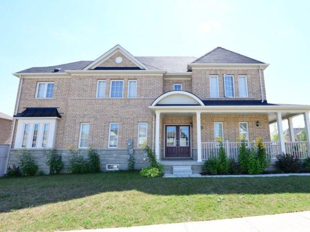747 Miller Park Ave, House detached with 4 bedrooms, 3 bathrooms and 3 parking in Bradford West Gwillimbury ON | Image 1