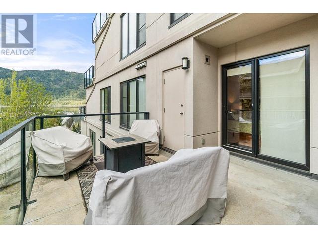 204 - 326 Mara Lake Lane, Condo with 3 bedrooms, 2 bathrooms and 2 parking in Sicamous BC | Image 33
