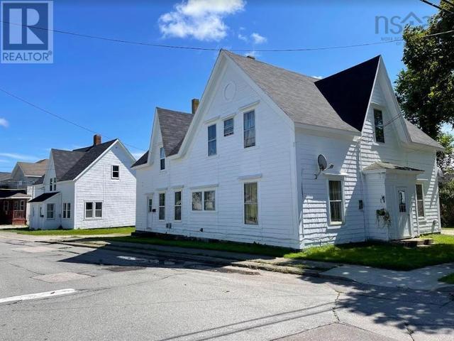 29 - 31 Main Street|3 Kempt Street, House other with 0 bedrooms, 0 bathrooms and null parking in Yarmouth NS | Image 2