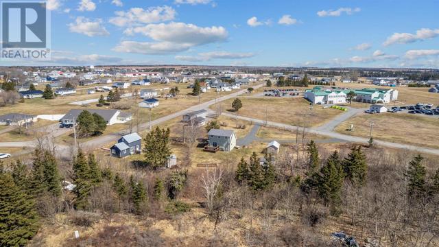 4 Green Street, House detached with 2 bedrooms, 1 bathrooms and null parking in Souris PE | Image 36