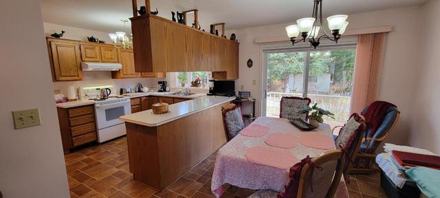 1630 Duthie Street, House detached with 3 bedrooms, 2 bathrooms and 9 parking in Kaslo BC | Image 14