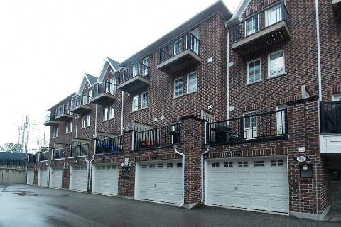 th# 89 - 117b The Queensway Ave, Townhouse with 3 bedrooms, 2 bathrooms and 2 parking in Toronto ON | Image 9