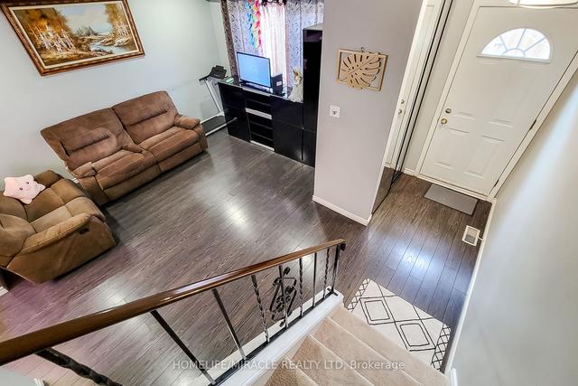 26 - 62 Riverdale Dr, Townhouse with 3 bedrooms, 2 bathrooms and 1 parking in Hamilton ON | Image 3