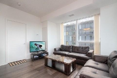 709 - 225 Sackville St, Condo with 2 bedrooms, 2 bathrooms and 1 parking in Toronto ON | Image 2