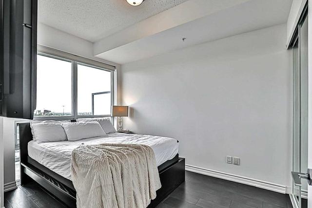 928 - 15 James Finlay Way, Condo with 1 bedrooms, 2 bathrooms and 1 parking in Toronto ON | Image 8