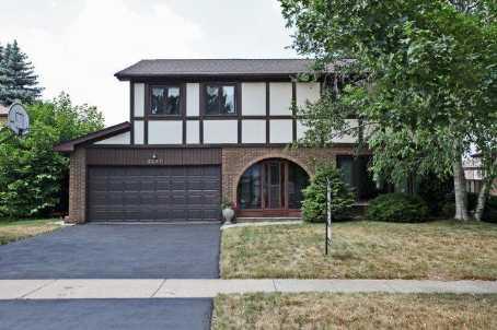 2297 Kenbarb Rd, House detached with 3 bedrooms, 3 bathrooms and 6 parking in Mississauga ON | Image 1