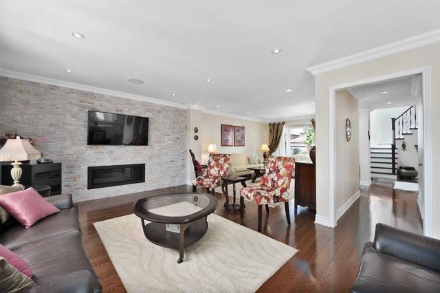 10 Alexis Rd, House detached with 4 bedrooms, 4 bathrooms and 2 parking in Markham ON | Image 30