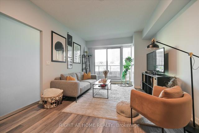 202 - 69 Lynn Williams St, Condo with 1 bedrooms, 1 bathrooms and 1 parking in Toronto ON | Image 2