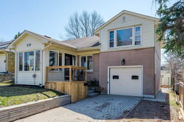 755 Weller St, House detached with 3 bedrooms, 3 bathrooms and 3 parking in Peterborough ON | Image 1