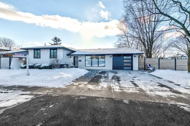 614 Walkers Line, House detached with 3 bedrooms, 2 bathrooms and 3 parking in Burlington ON | Image 1