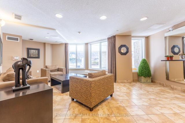 101 - 8 Harris St, Condo with 2 bedrooms, 2 bathrooms and 1 parking in Cambridge ON | Image 24