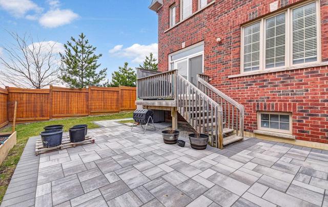 49 Tucciarone Crt, House detached with 4 bedrooms, 4 bathrooms and 4 parking in Markham ON | Image 21