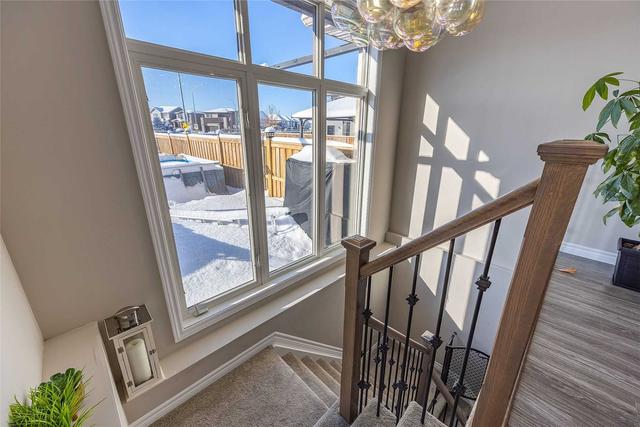 1419 Monarch Dr, House semidetached with 3 bedrooms, 3 bathrooms and 4 parking in Kingston ON | Image 14