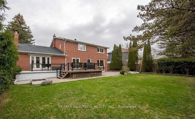 20 Dale Park Crt, Home with 3 bedrooms, 3 bathrooms and 4 parking in Markham ON | Image 17