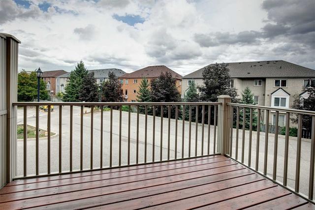 th10 - 228 South Park Rd, Townhouse with 4 bedrooms, 2 bathrooms and 2 parking in Markham ON | Image 18