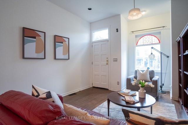 25 Brighton Ave, House attached with 3 bedrooms, 2 bathrooms and 1 parking in Toronto ON | Image 27