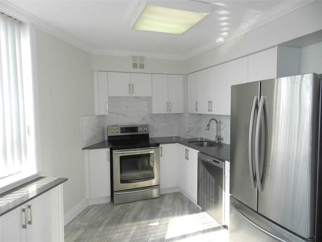 805 - 270 Queens Quay W, Condo with 2 bedrooms, 1 bathrooms and 0 parking in Toronto ON | Image 15