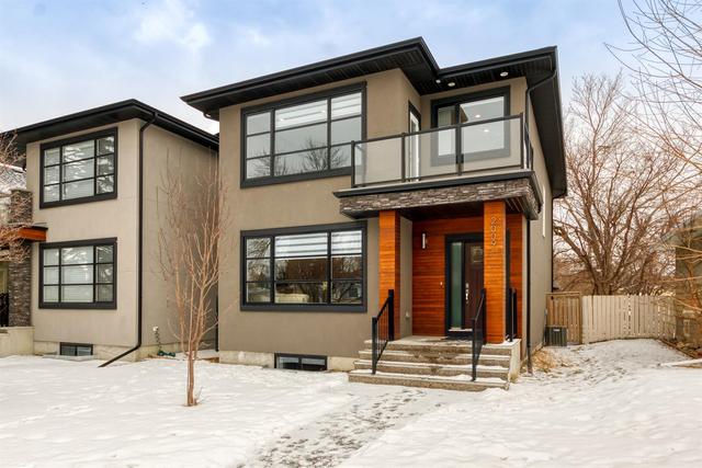 2009 20 Avenue Nw, House detached with 4 bedrooms, 3 bathrooms and 2 parking in Calgary AB | Image 14